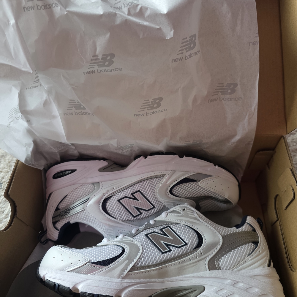 ✨️👟NEW BALANCE Running Sneakers Mens 7.5/Womens 9